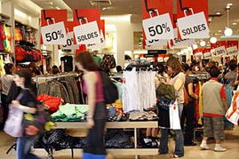 服裝服飾零售行業(yè)數(shù)字化轉型加速，智能化與可持續(xù)發(fā)展成新趨勢